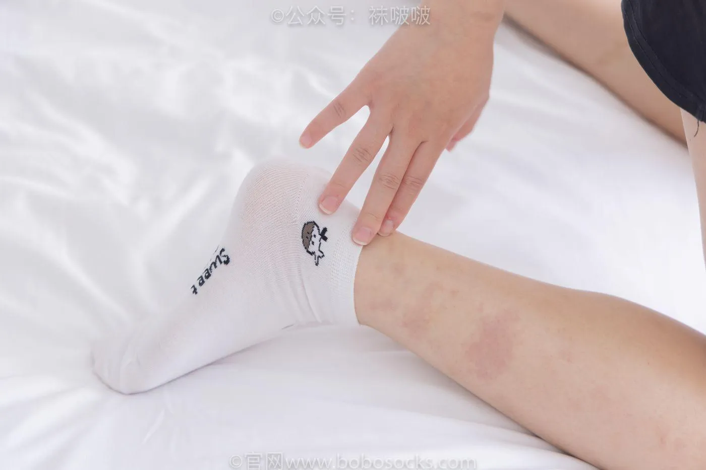 [BoBoSocks袜啵啵]NO.036 菠萝-帆布鞋、白棉袜、裸足 [138P]插图1